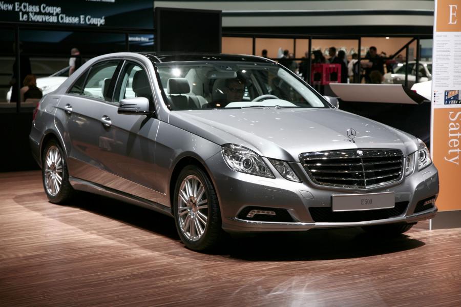  Mercedes-Benz E-Class 2010 года  (фото 56 из 128)
